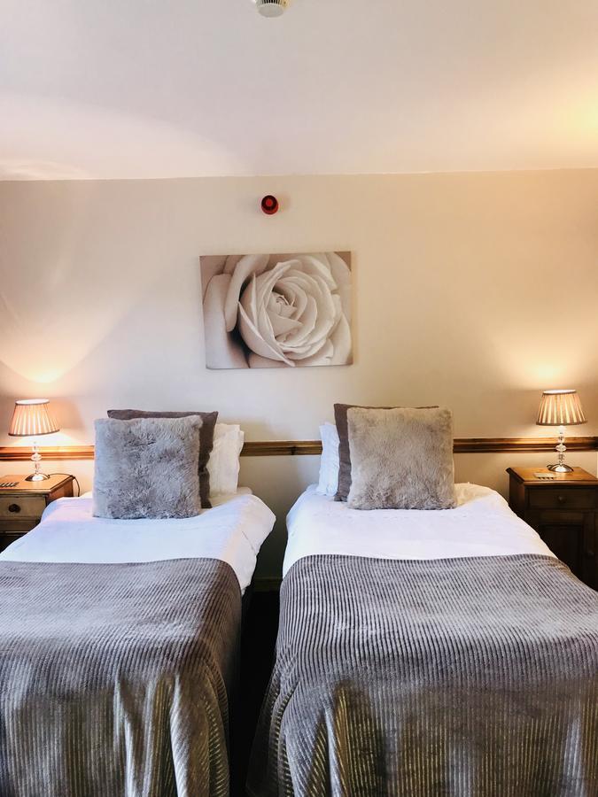 The Cock Inn Bed And Breakfast Glemsford Bagian luar foto